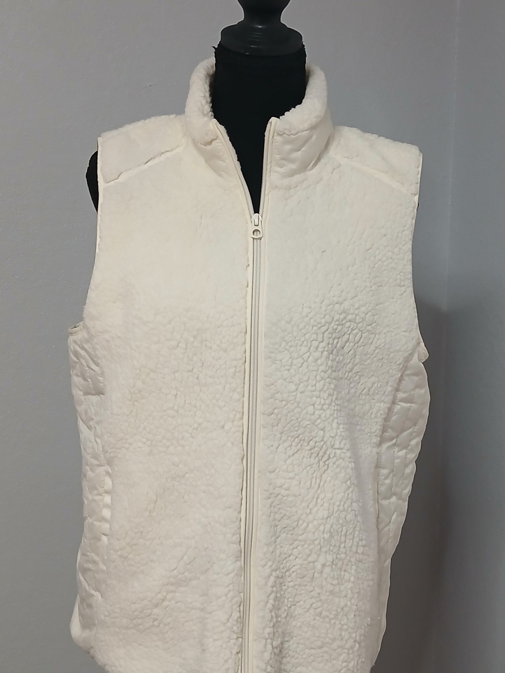 Talbots Cream Sherpa Zip-Front Vest
